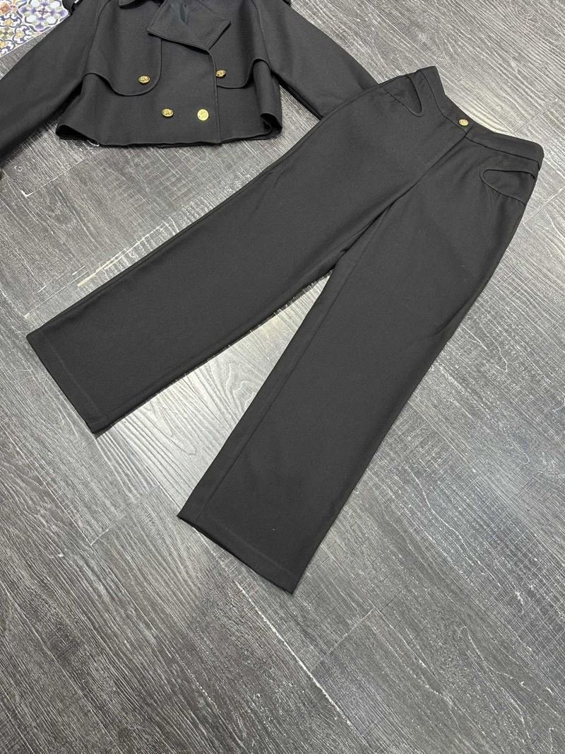 Louis Vuitton Long Suits